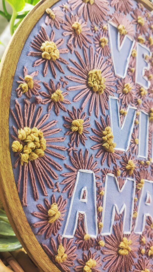 floral embroidered hoop art veni vedi amavi