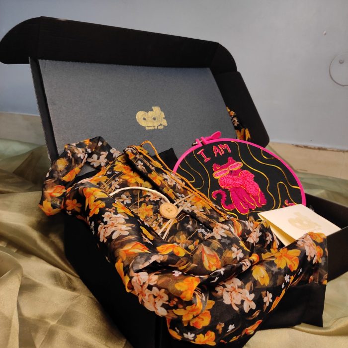 Make your own hamper (4 Product)